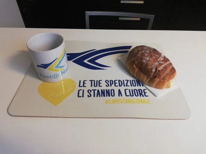 Tovaglietta bianca lucida in sughero - Personalizzabile - immagine 2